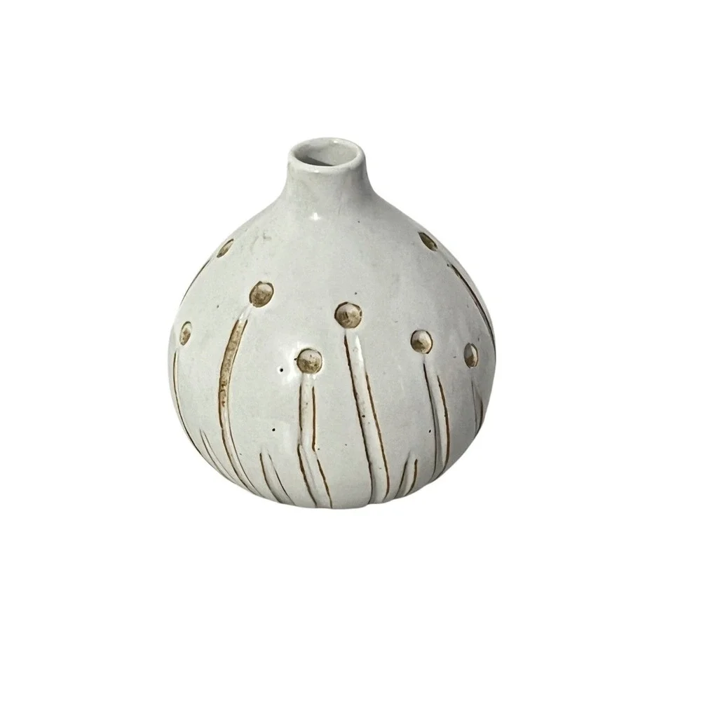 Unbranded‎ Ceramic Bud Vase Home Decor Small White Tan Hand Carved Stoneware